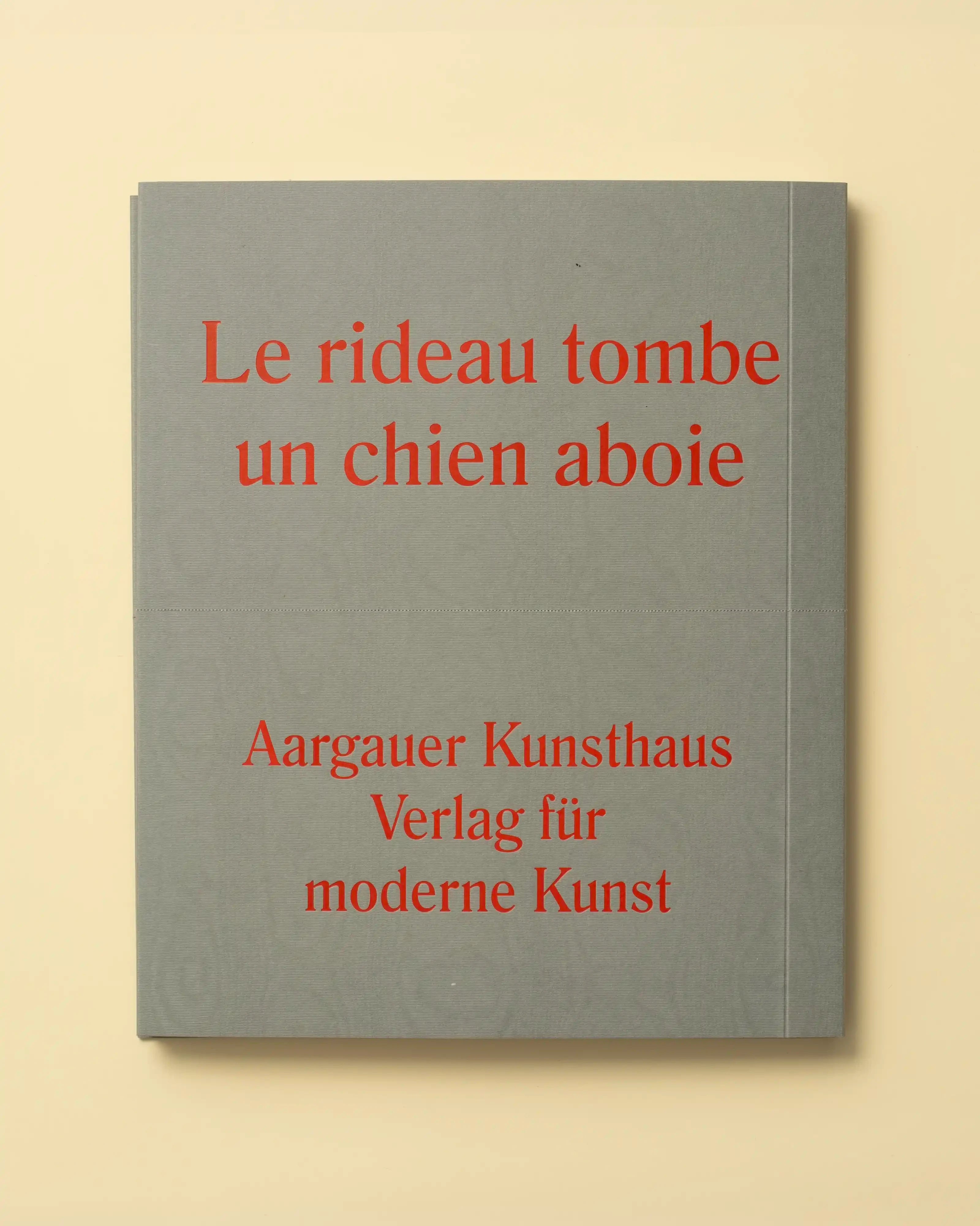 Klodin Erb Vorhang fällt Hund bellt / Le rideau tombe un chien aboie