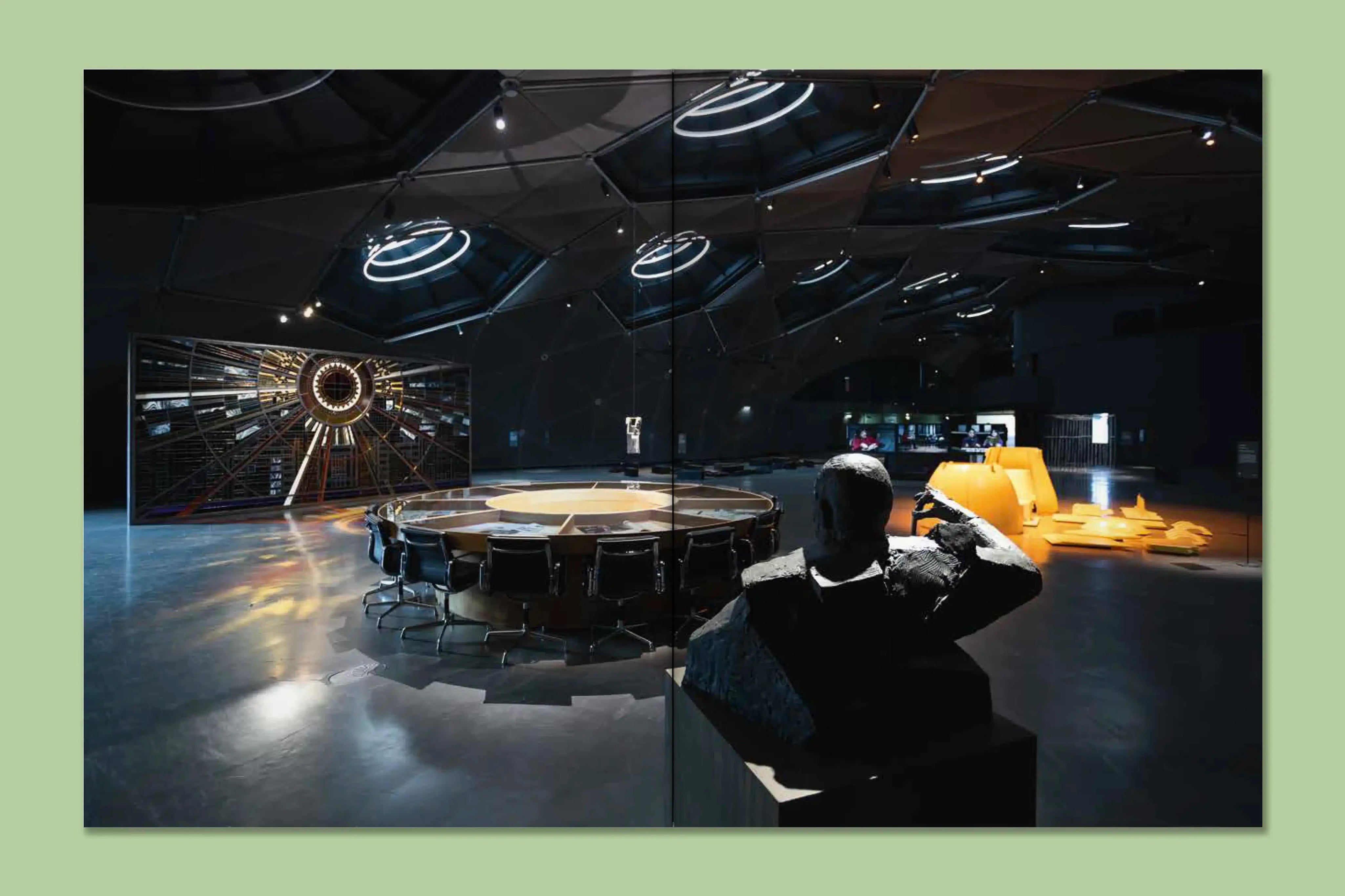 Poetics of Power - Kunsthaus Graz