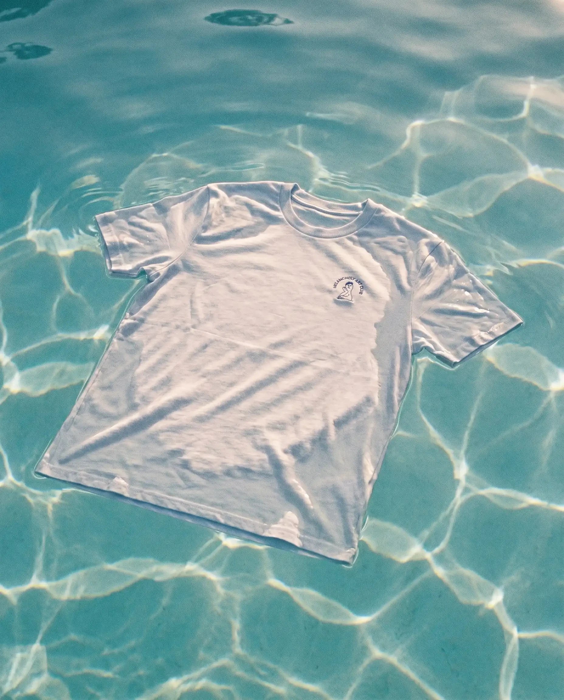 VFMKtshirtblueoutdoor03.webp