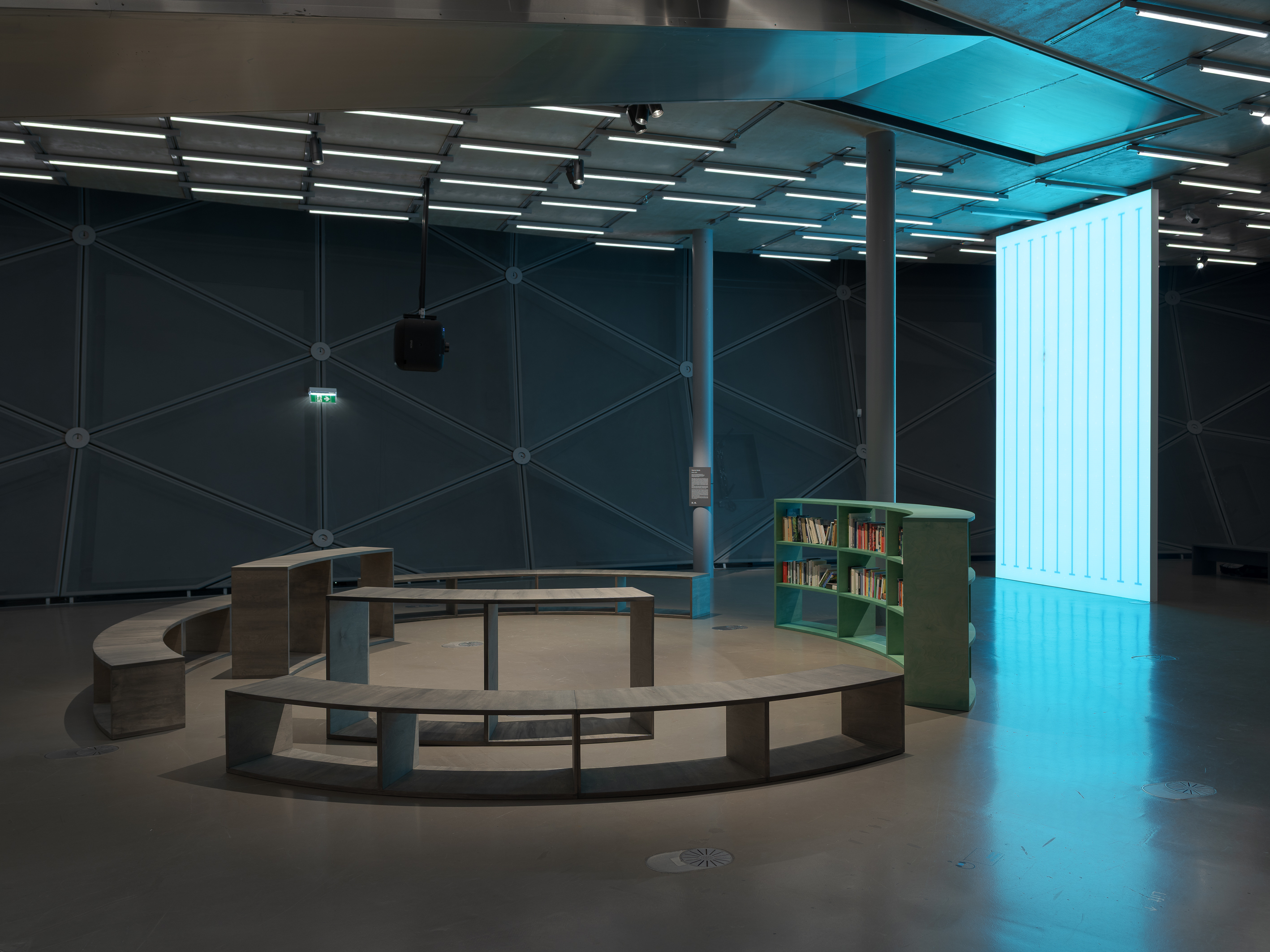 Federico Campagna Fall A Library of Twilight 2025 c N Lackner Kunsthaus Graz