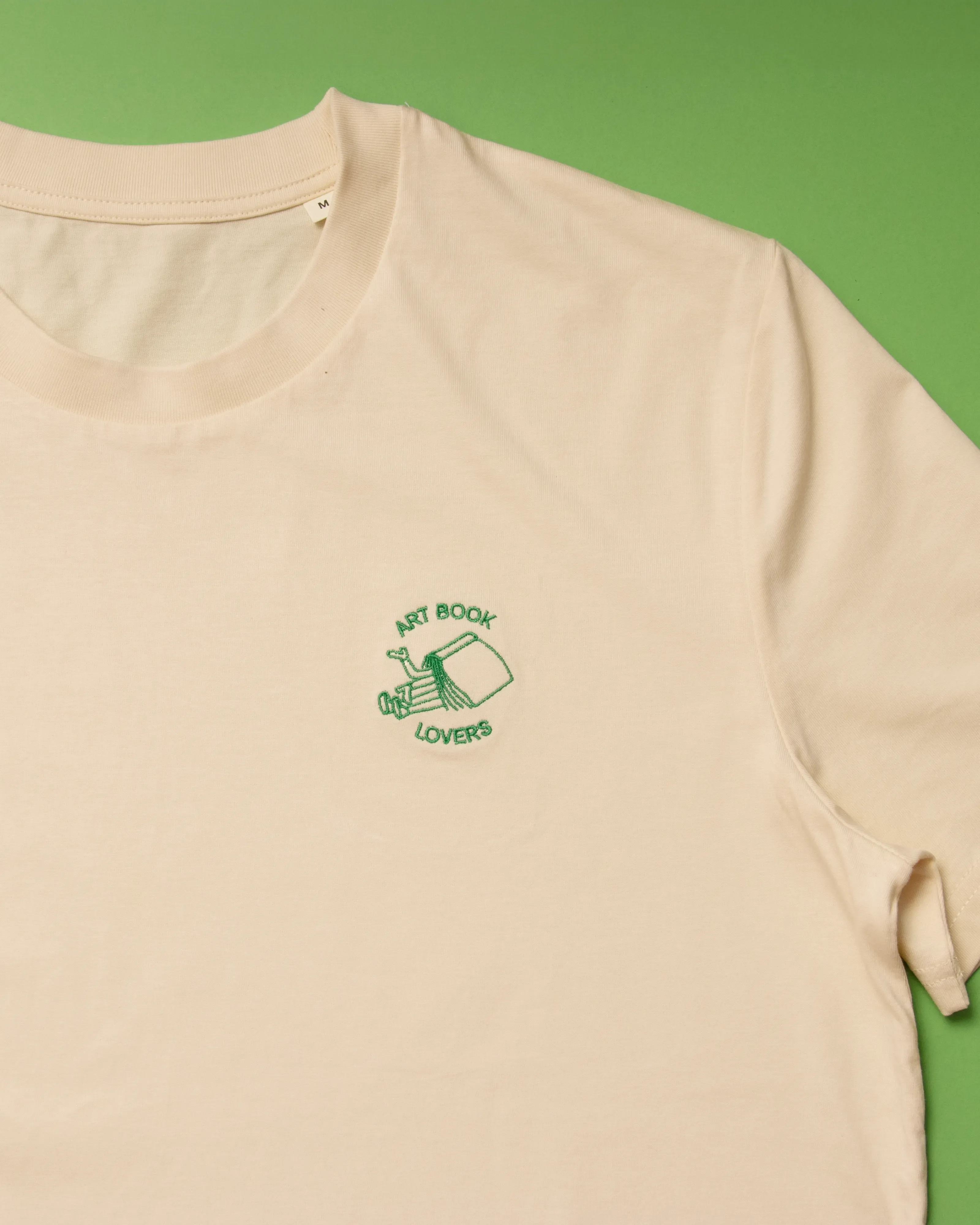 VFMK tshirt yellow studio 02
