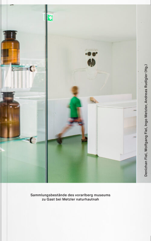 2410319 BDHG Cover 1