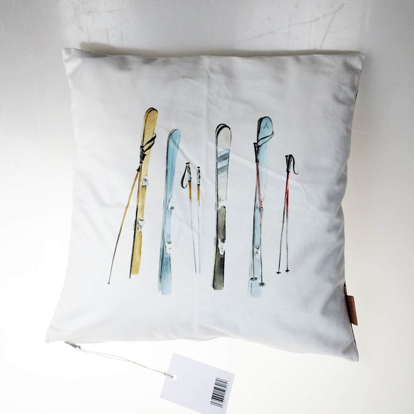 VFMK Textilwerk Winter Sports Cushion Cover 40x40 Skier Offwhite